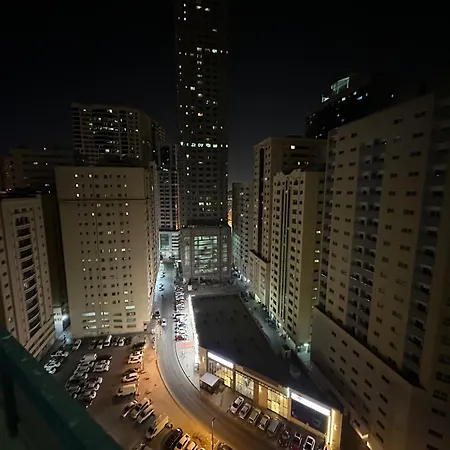 2Bhk Fully Furnished Apartment - Sharjah Exterior photo