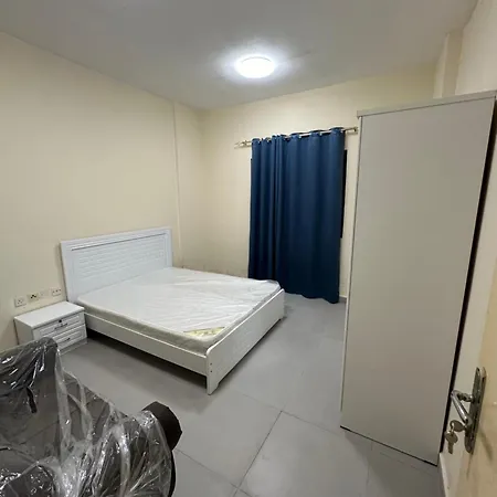 2Bhk Fully Furnished Apartment - Sharjah Exterior photo